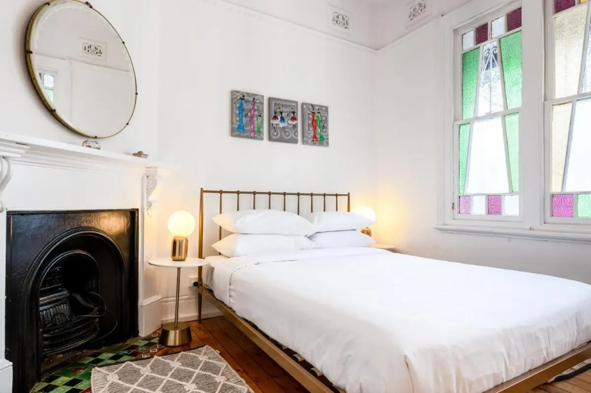 Image 1 of Comfy 3-Bed House Moments from Enmore St