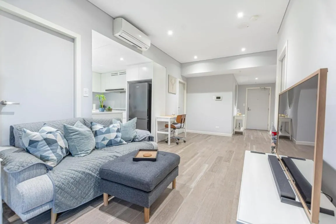 Image of Comfy Designed 2BD w near Bennelong Bridge