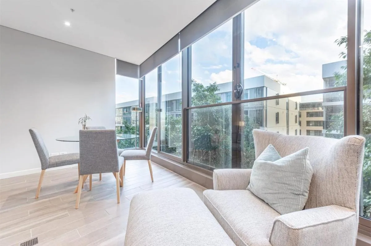 Image 5 of Comfy Designed 2BD w near Bennelong Bridge