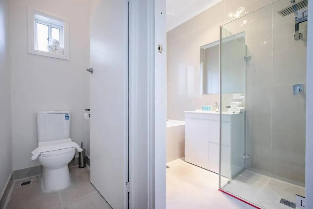 Image 2 of Comfy Family Home @ Kingsgrove Sleeps 7 with 2 Bathrooms & Parking