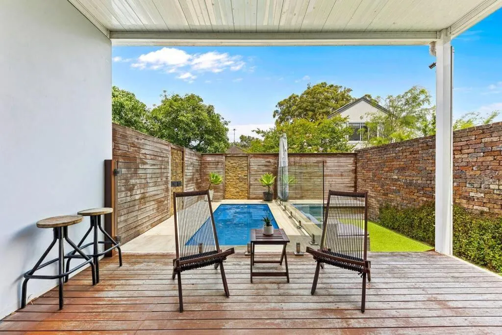 Image 6 of Convenient 4BR with Private Pool close to Airport