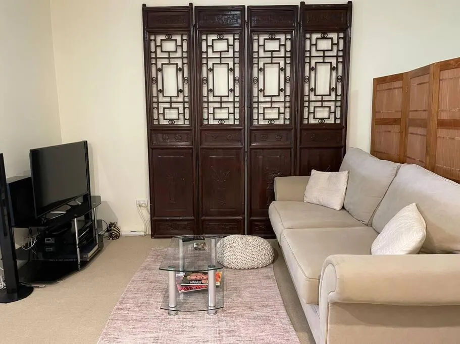 Image 4 of Convenient Studio With Courtyard