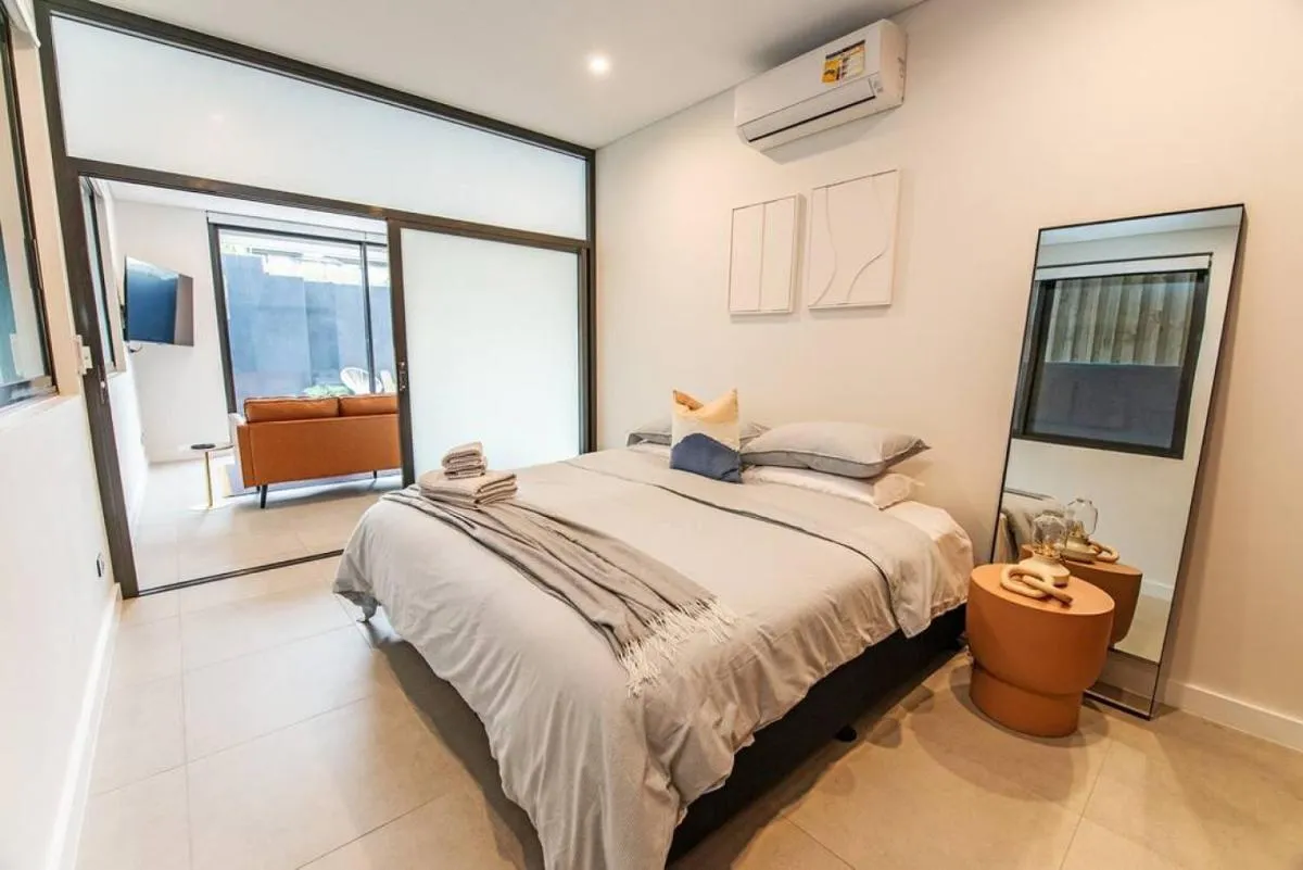 Image 1 of Coogee Beachside Getaway 2