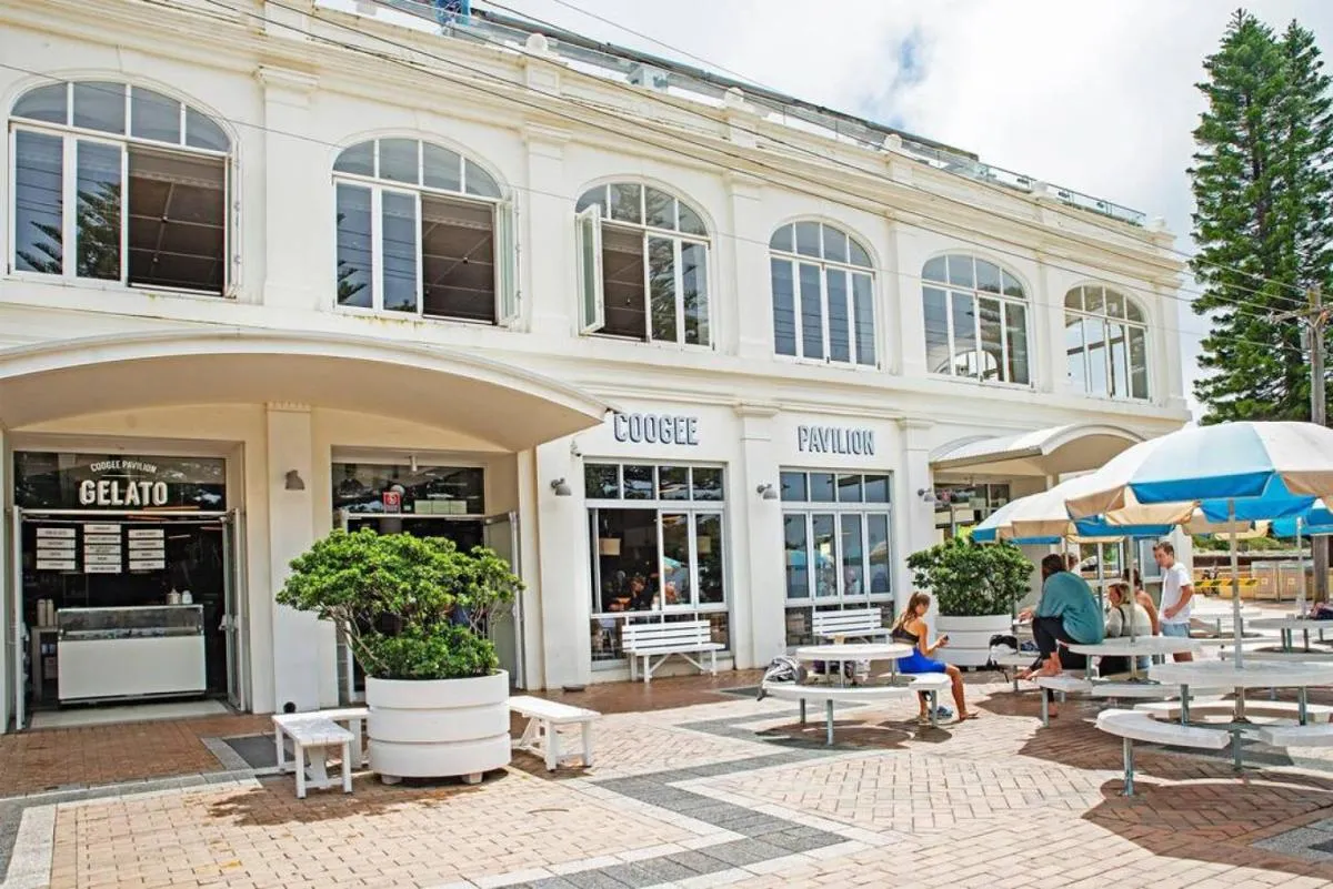 Image 4 of Coogee Beachside Getaway 2