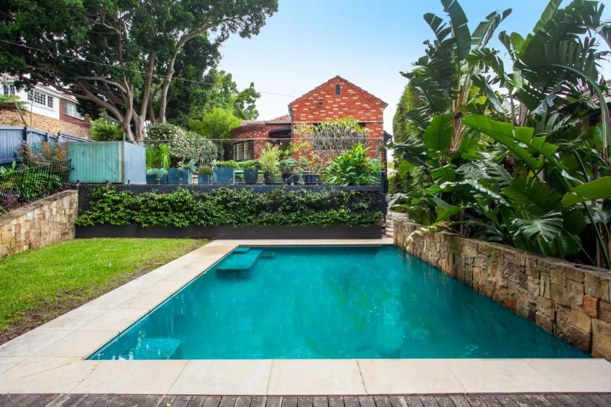 Image 3 of Coogee Classic