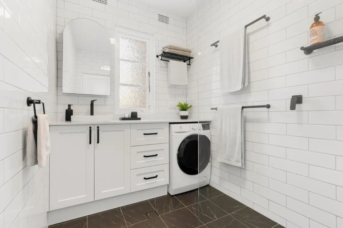 Image 6 of Coogee Riviera