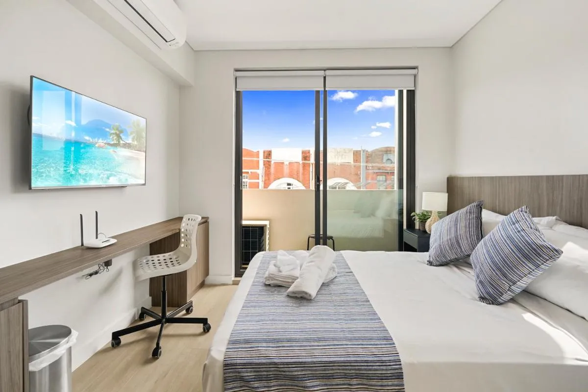 Image 1 of Coogee Studio Apartments