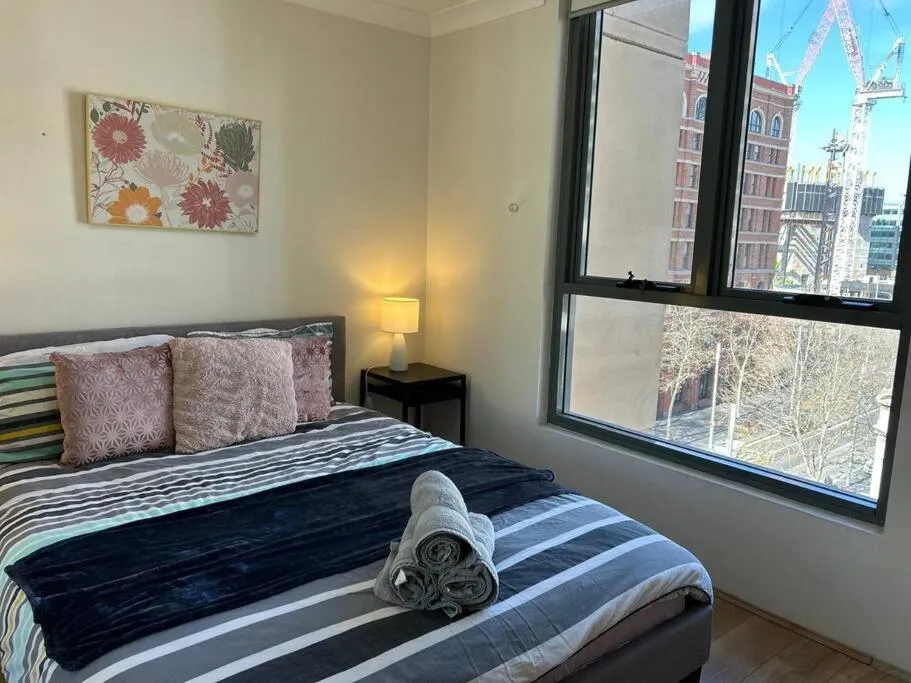 Image 6 of Cosy 2Bed Apt at CBD with free parking