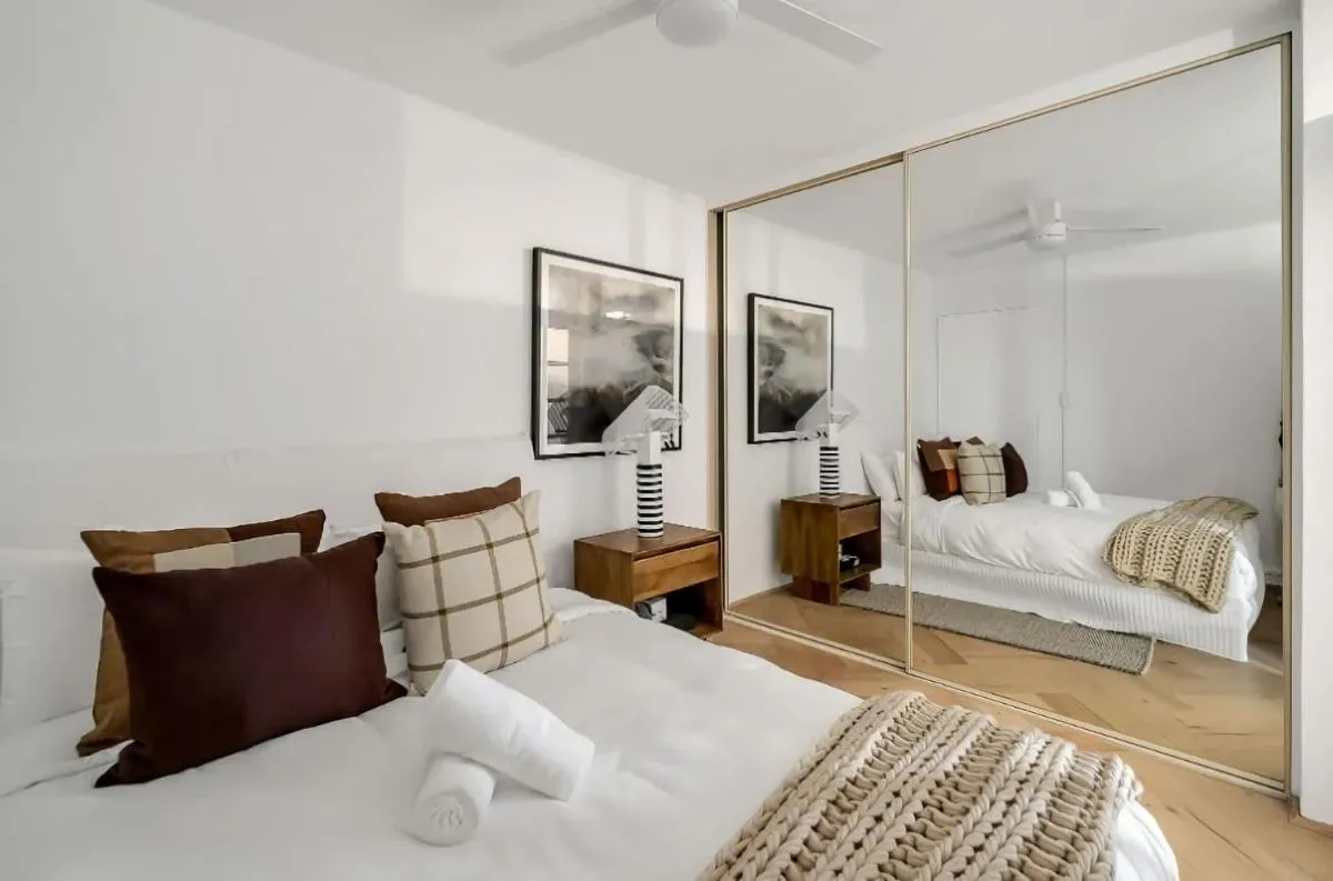 Image 1 of Cosy Retreat in Bondi Junction 1BR Gem