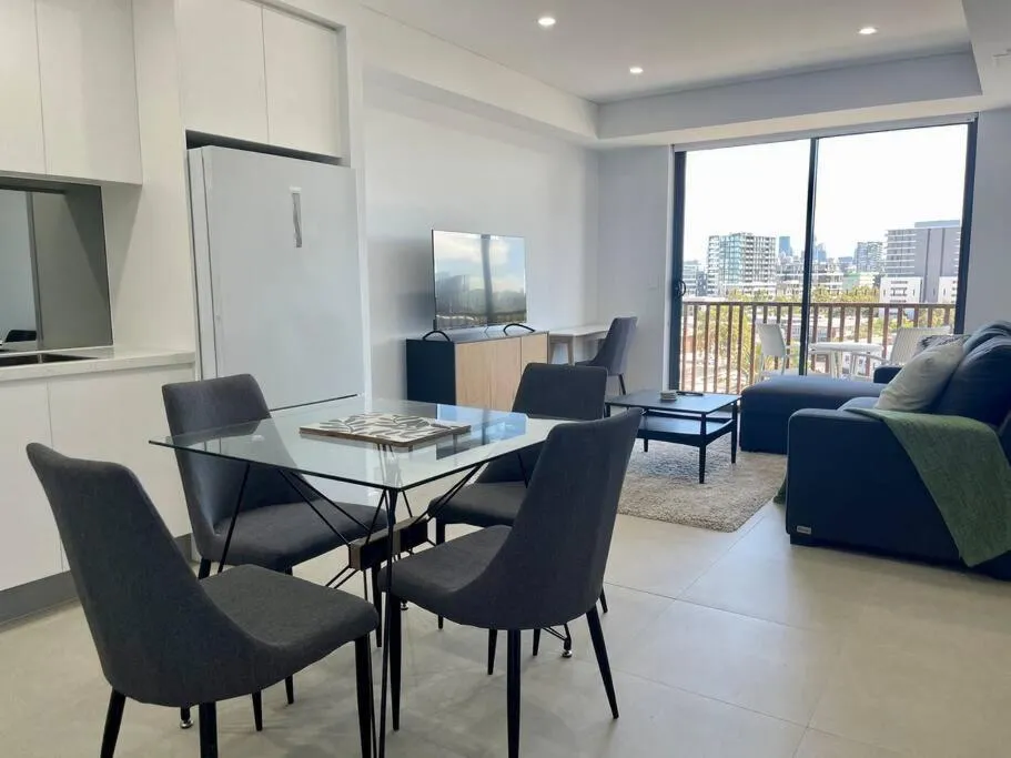 Image 4 of Cosy Stays 1 Bedroom Apartment Rosebery Parking & Balcony Sydney Escape