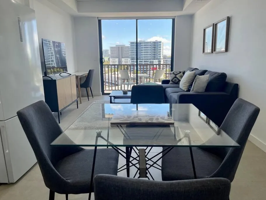 Image 3 of Cosy Stays 1 Bedroom Apartment Rosebery Parking & Balcony Sydney Escape