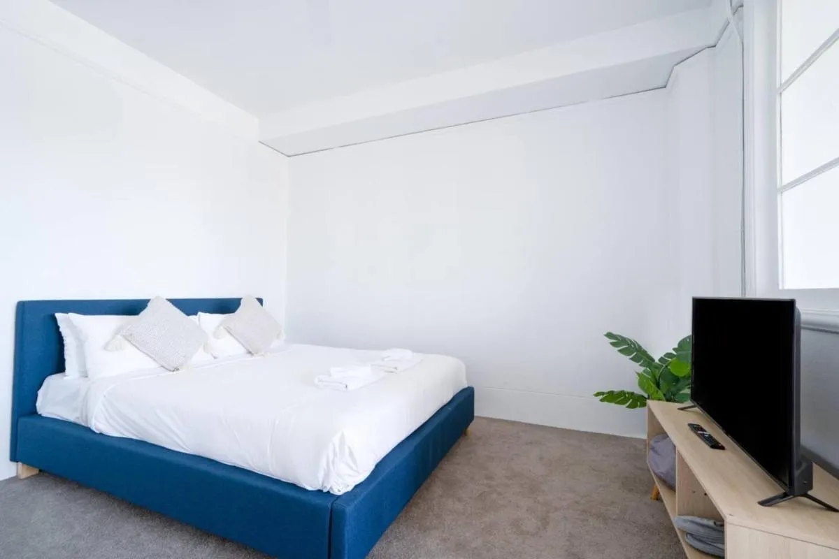 Image 1 of Cosy Studio in a Prime Surry Hills Location