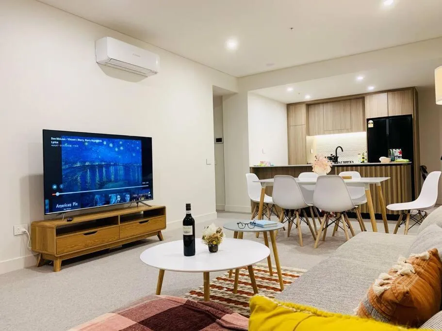 Image of Cozy 2 Bedroom Apartment in Wentworth Point w Parking