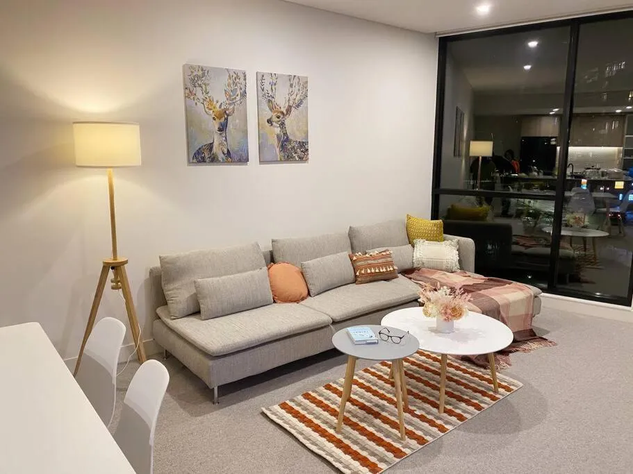 Image 6 of Cozy 2 Bedroom Apartment in Wentworth Point w Parking