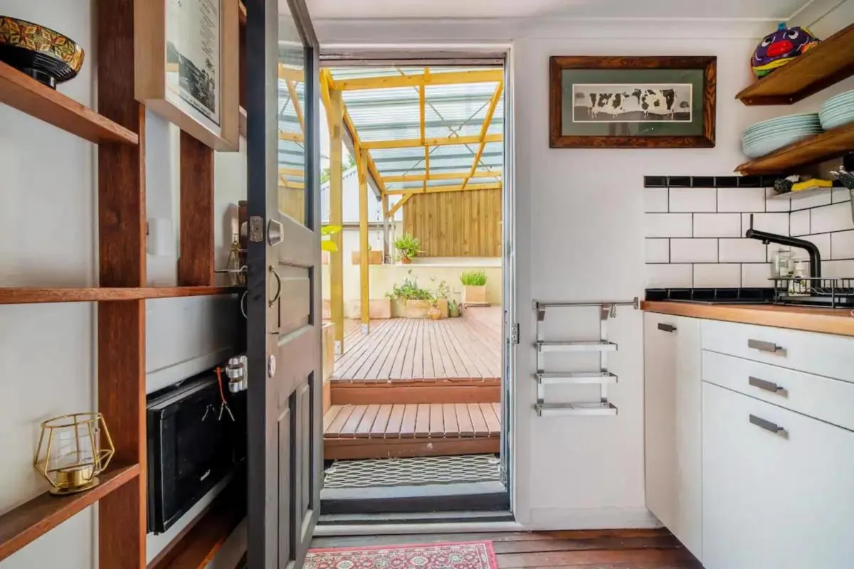 Image 6 of Cozy Apartment w Terrace Close to City Center