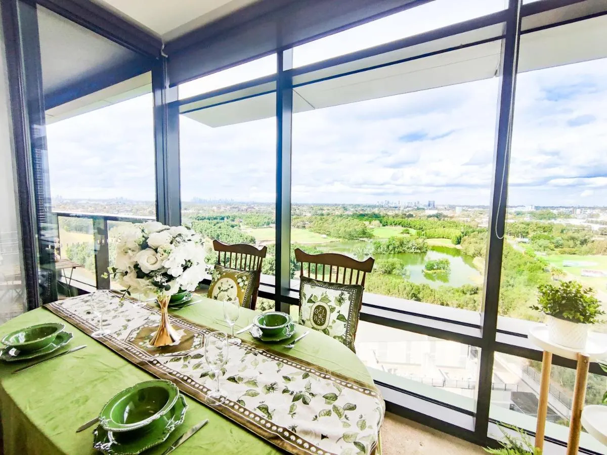 Image 5 of Cozy Apt w Park View by Stadiums