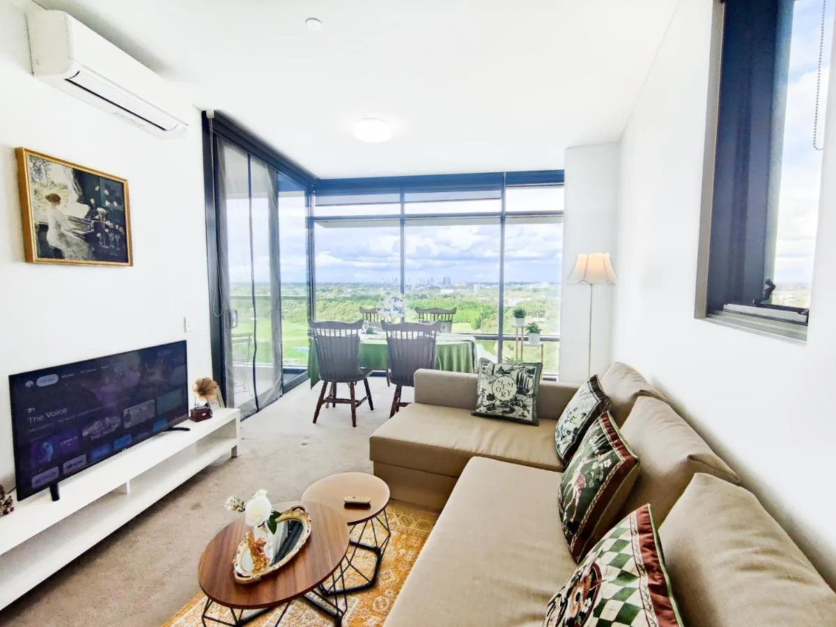 Image 4 of Cozy Apt w Park View by Stadiums