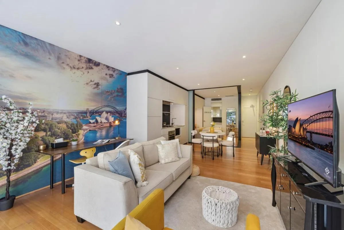 Image 4 of Cozy Modern Peaceful CityPad – Balcony AC Laundry