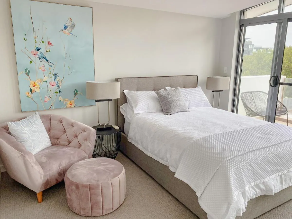 Image 6 of Crows Nest – Executive Penthouse – 3 Bedroom- 5km to City