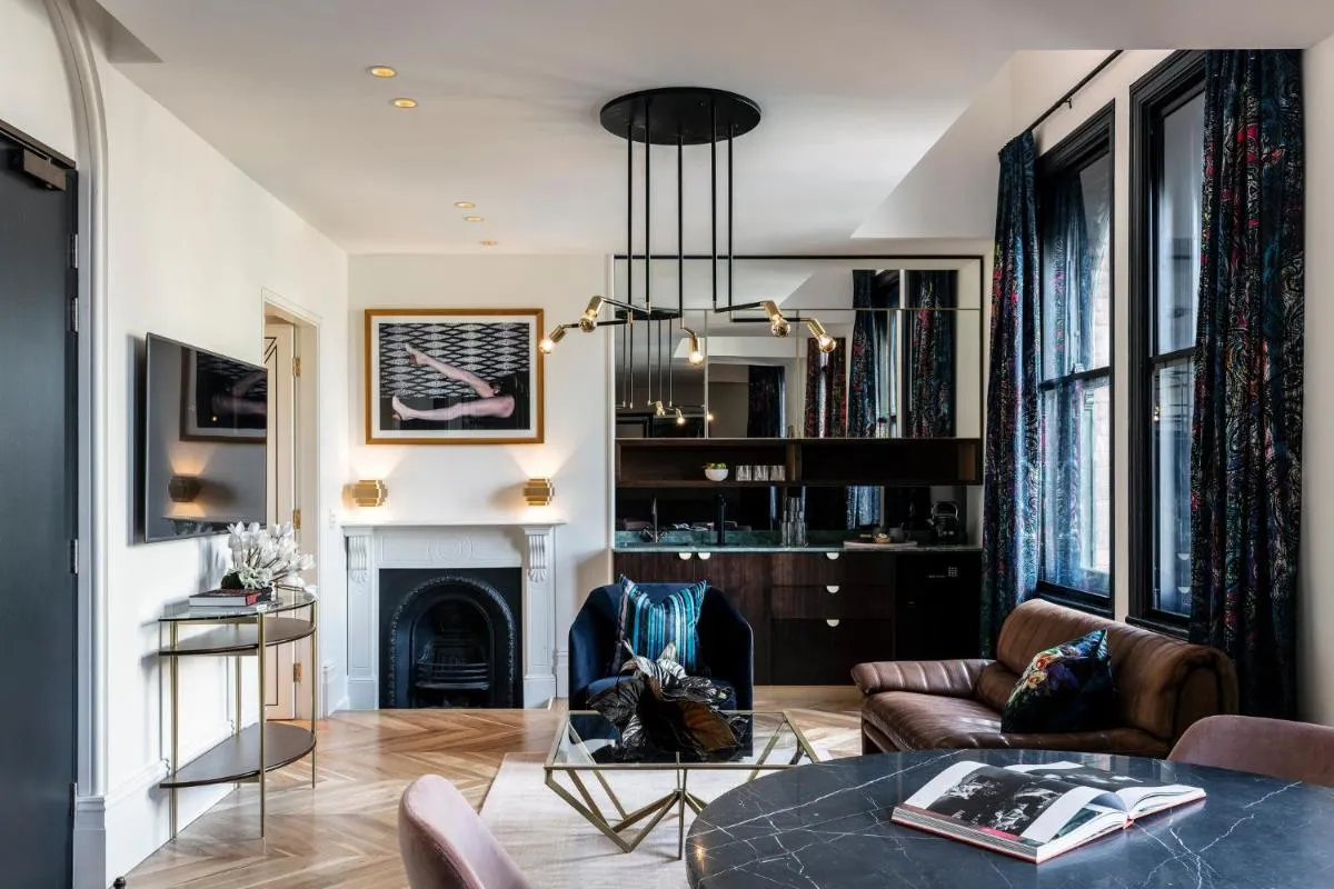 Image 4 of Crystalbrook Albion