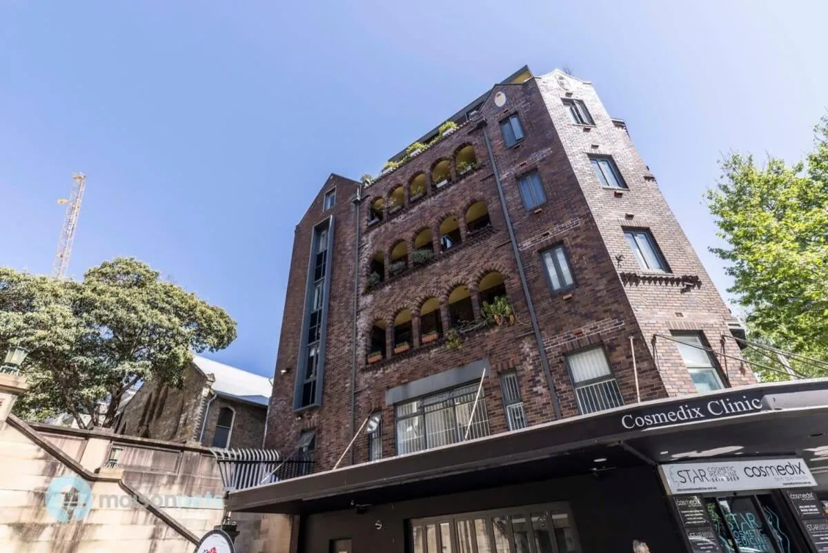 Image 5 of Darlinghurst Apt W A C Balcony Only A Walk To CBD