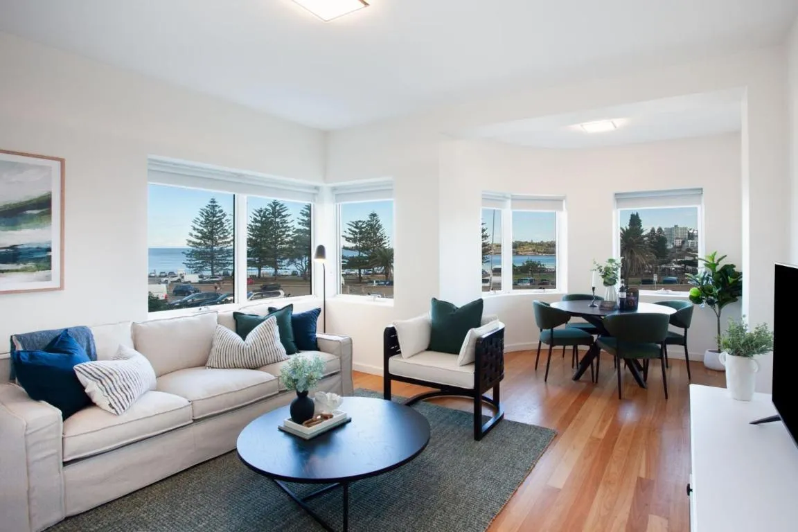 Image of Deco Delight