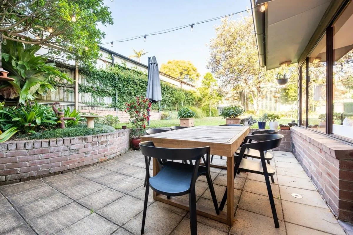 Image 5 of Delightful 4-Bed Home near Centennial Park