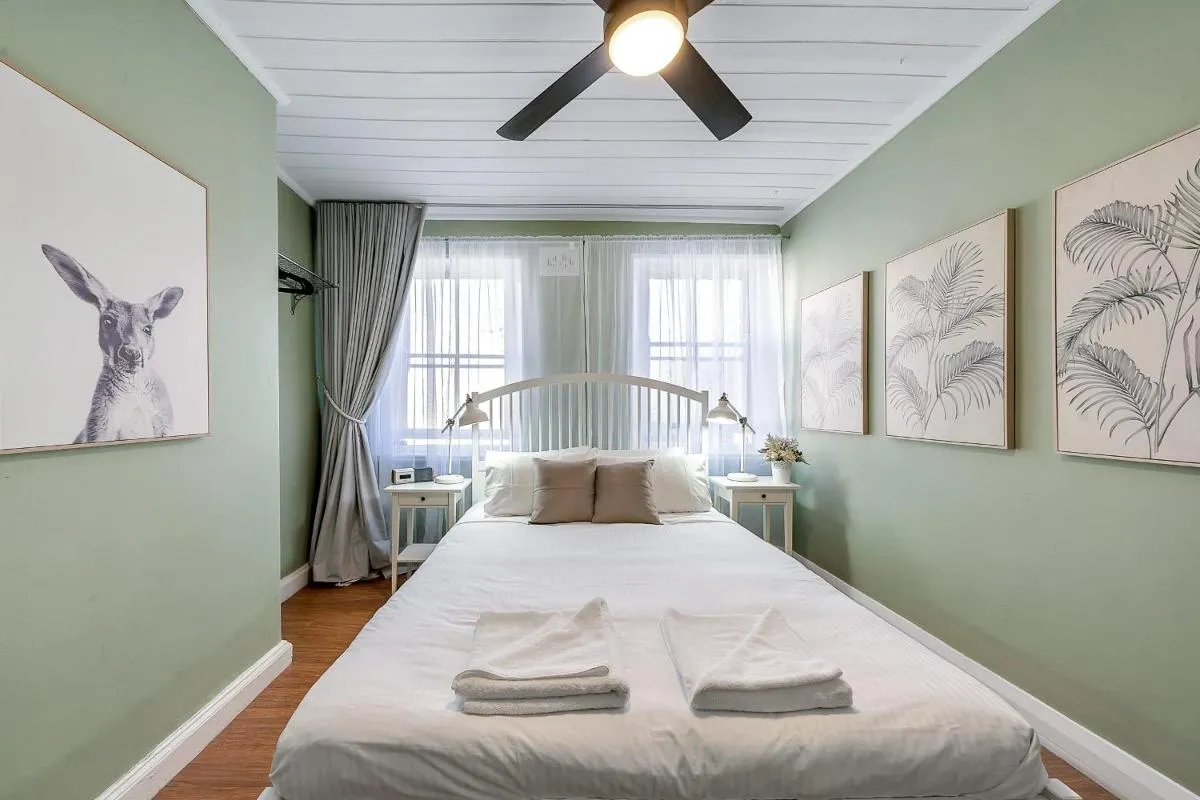 Image 6 of ‘Divine Darlo’ Terrace