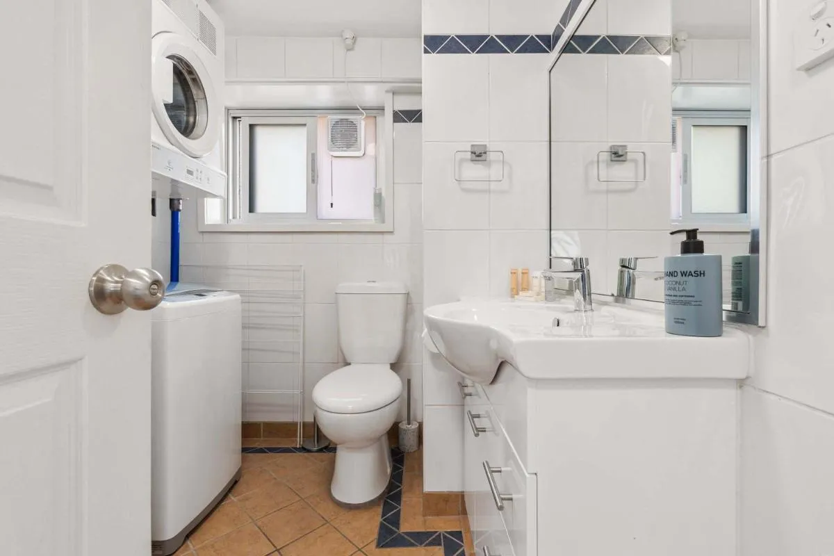 Image 2 of Dream Views of Sydney CBD