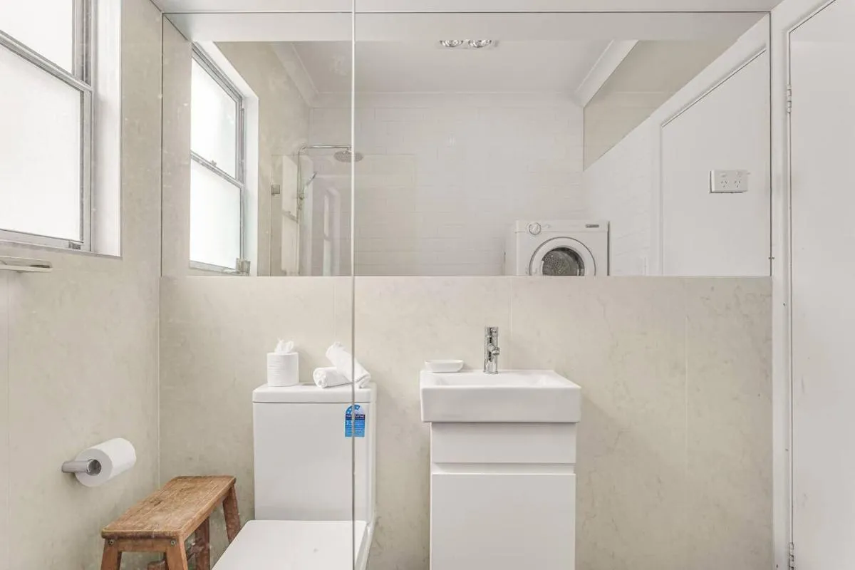 Image 2 of Eclectic Artist Escape in the Heart of Enmore