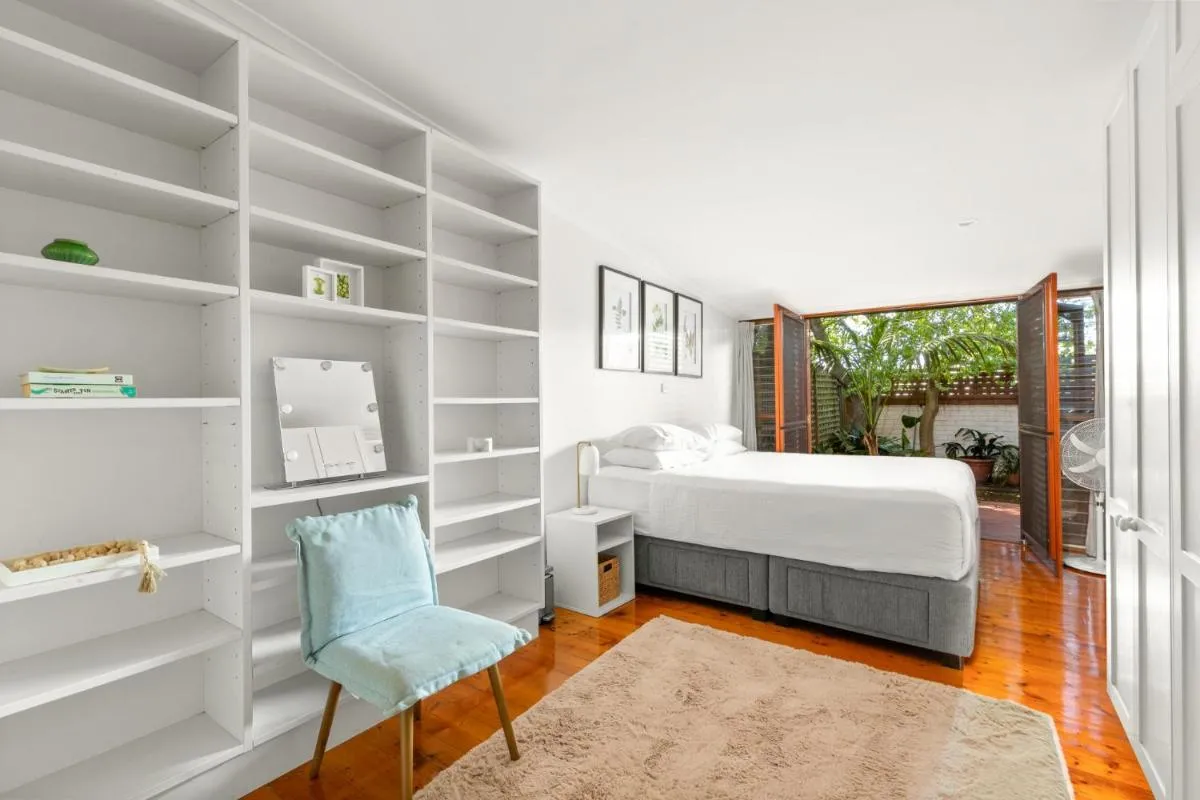 Image 1 of Elegant 1-Bed Oasis with Courtyard in North Sydney