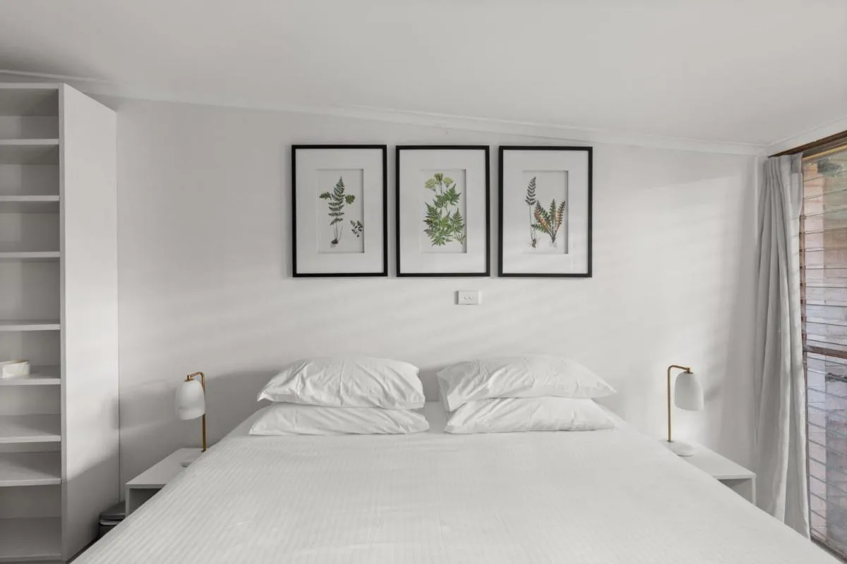 Image 6 of Elegant 1-Bed Oasis with Courtyard in North Sydney