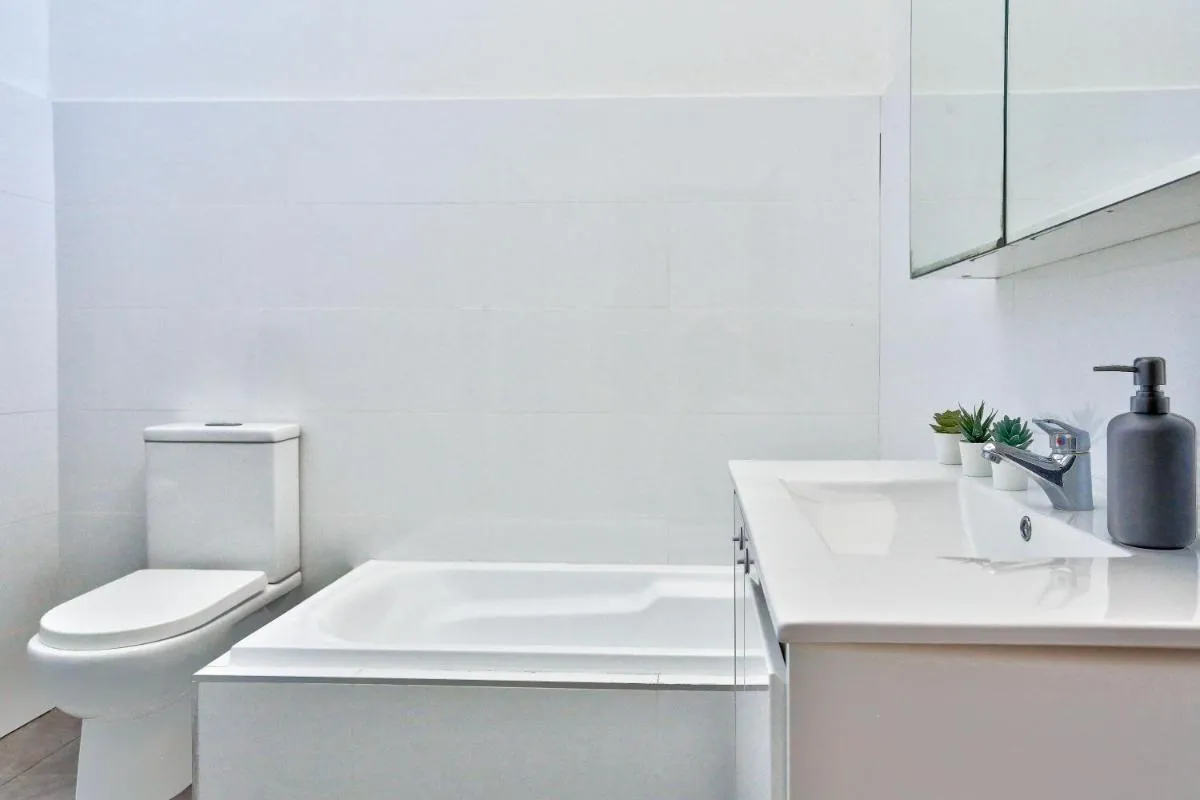 Image 2 of Elegant House Chippendale – City Center 2 E-Bikes Included