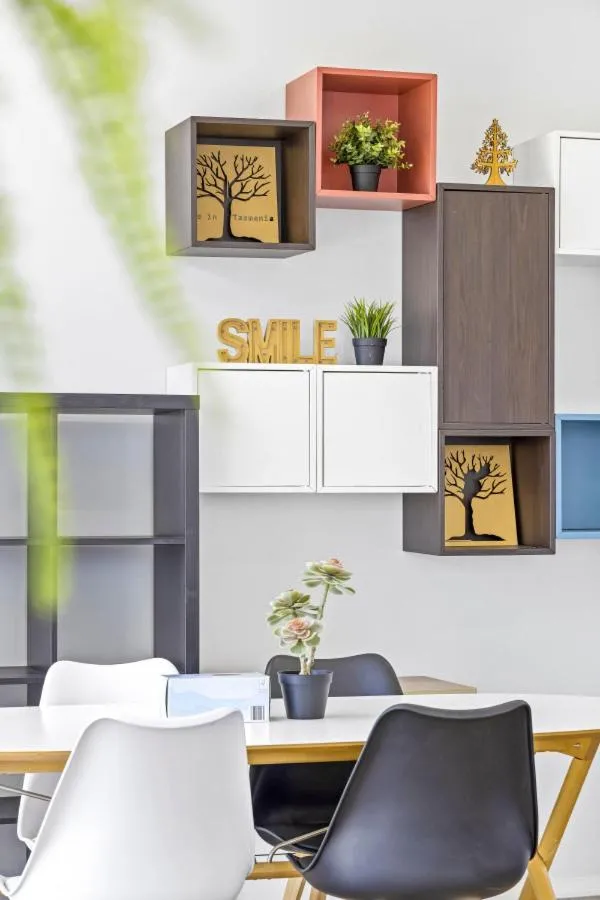 Image 3 of Fabulous 2B Apt Waterloo