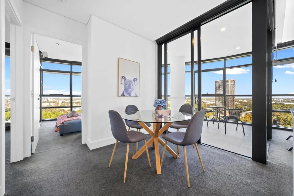 Image 3 of Fabulous view apartment in Sydney Olympic Park