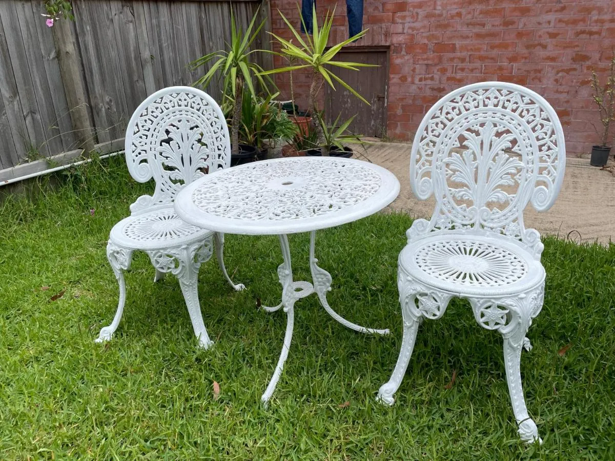 Image 6 of Family retreat house 3 bdrm with parking Netflix close to train