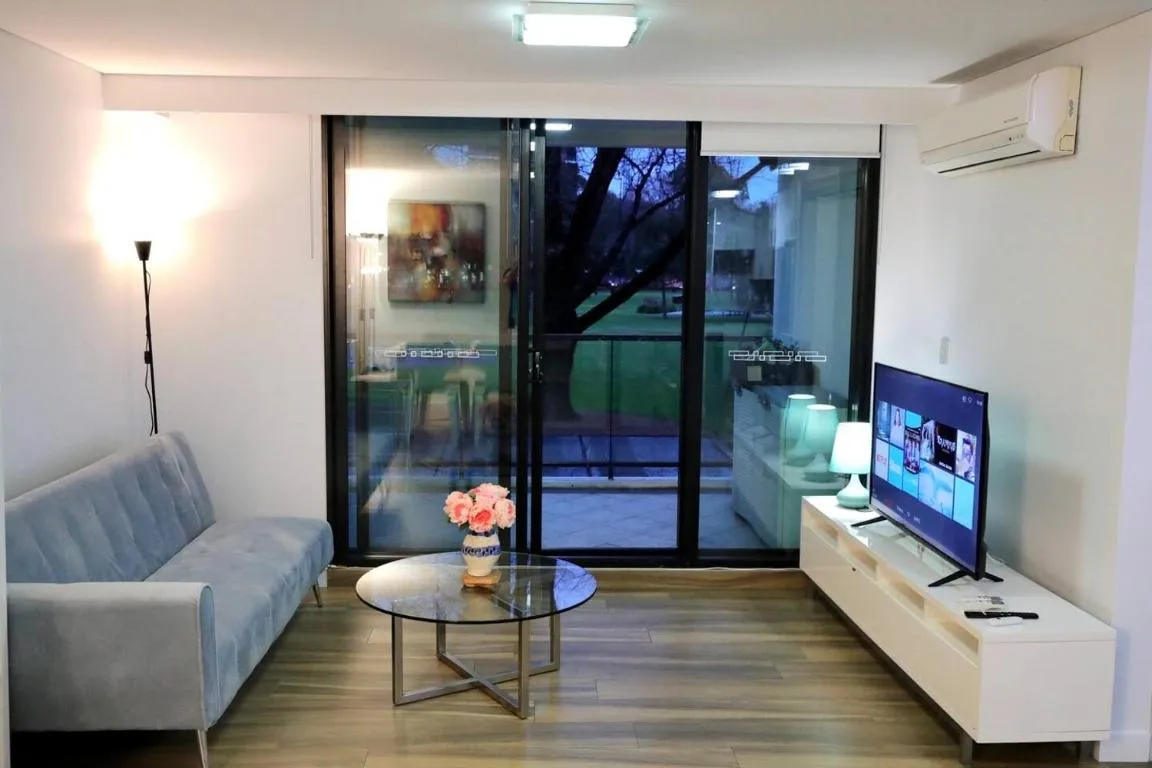 Image of Free Carpark Entire close to CBD