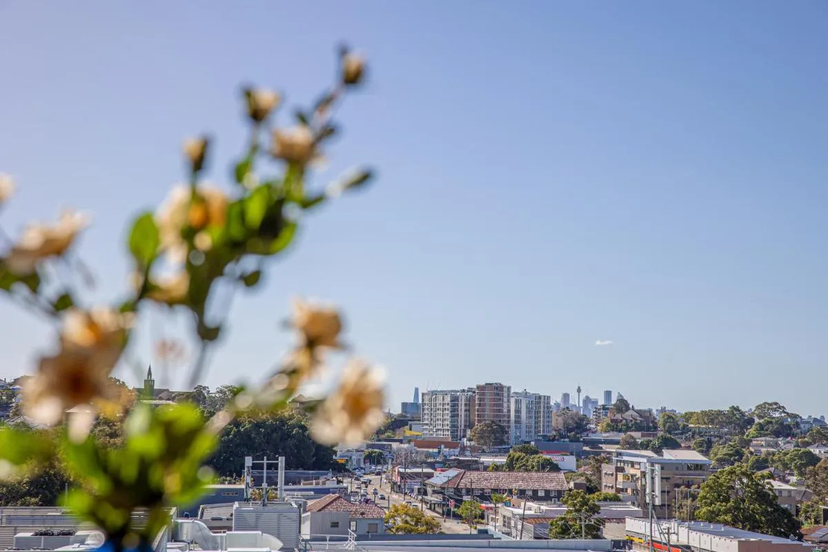 Image 5 of Fully equipped apartment in Rockdale