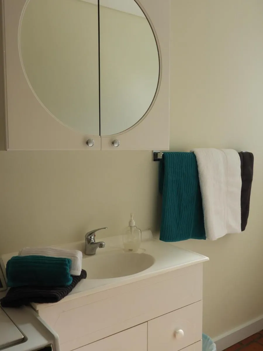 Image 3 of Guesthouse with Pool & BBQ – 10 kms from CBD