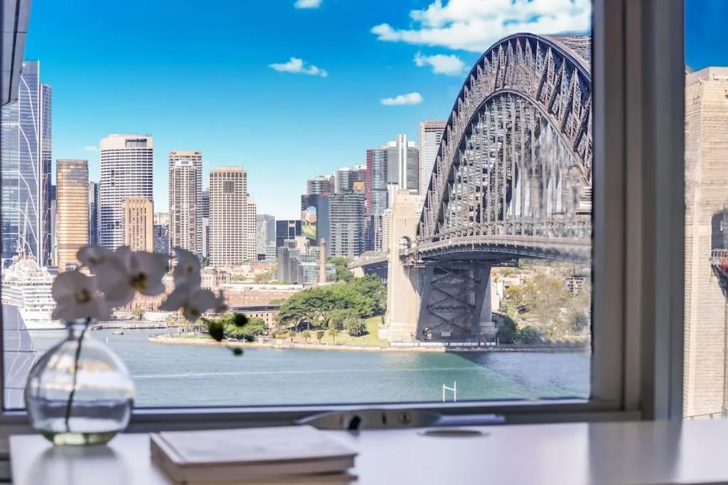 Image of Harbour bridge views