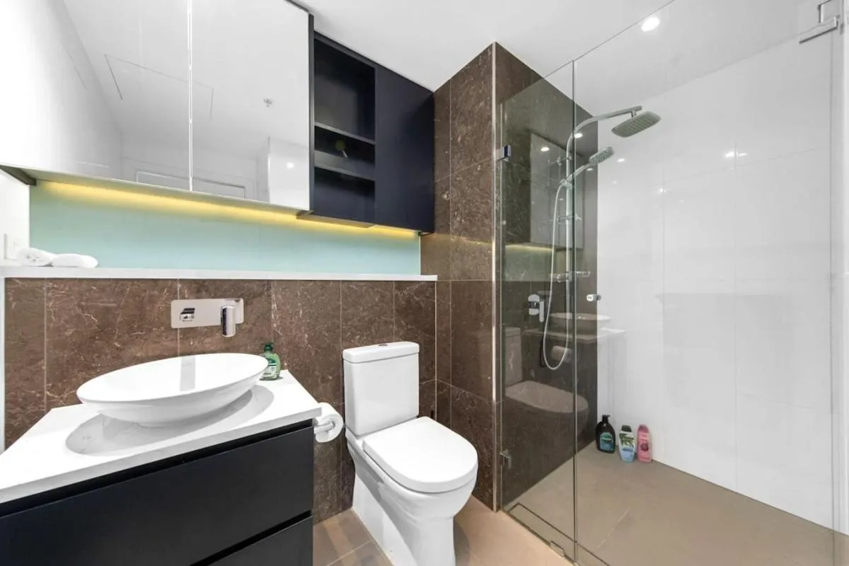 Image 2 of High level Fabulous view 3Beds APT in WWP