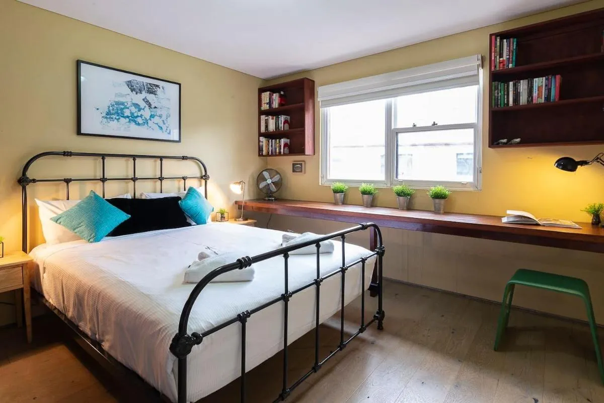 Image 6 of Hip Inner-City Living in Vibrant Erskineville