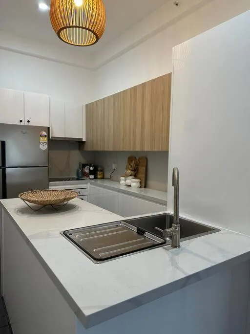 Image 5 of HolidayRento Beachfront Building on Campbell Parade