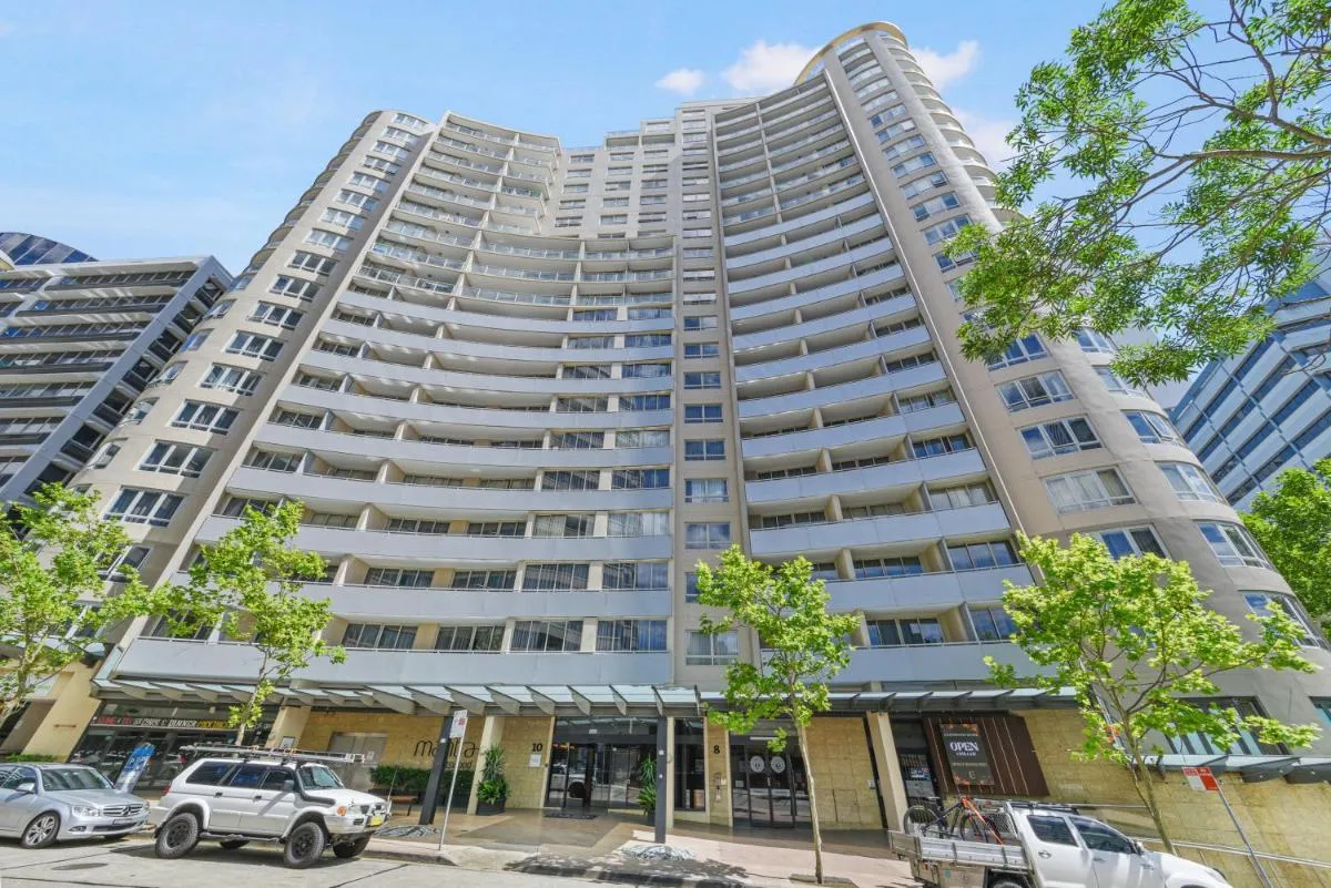 Image 6 of Hotel styling entire one bedroom