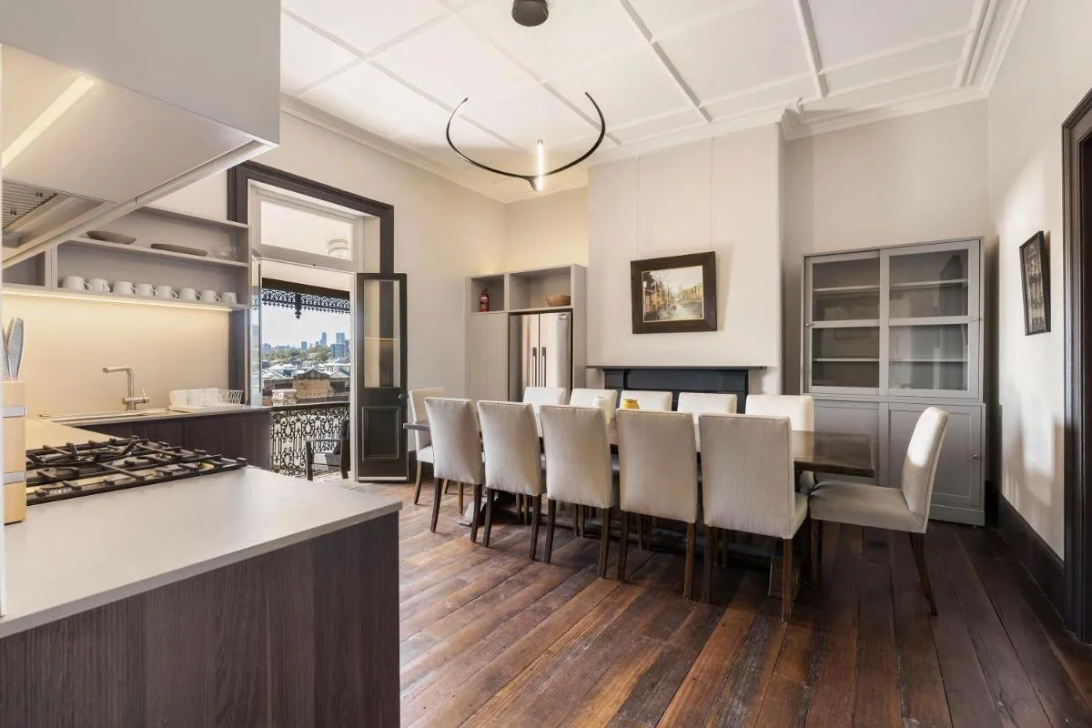 Image 2 of Iconic Luxury 5BR Home w/ Opera and Harbour view