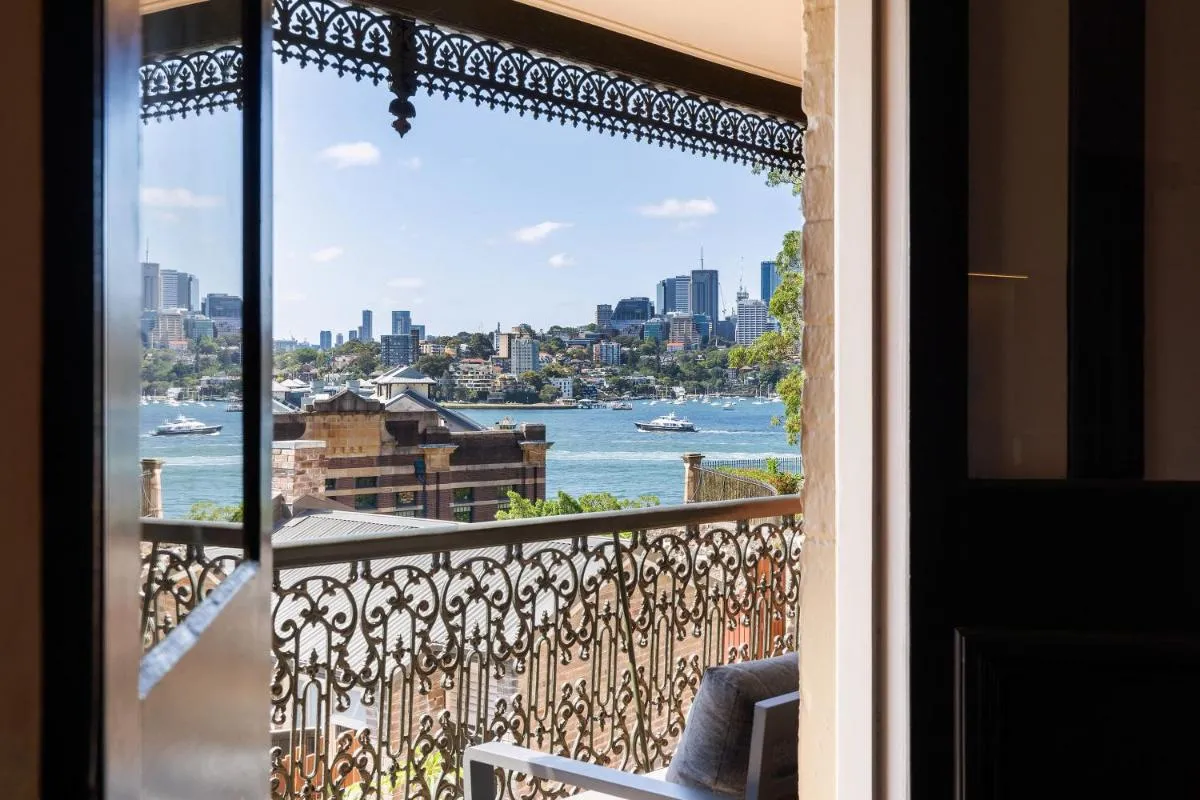 Image 1 of Iconic Luxury 5BR Home w/ Opera and Harbour view