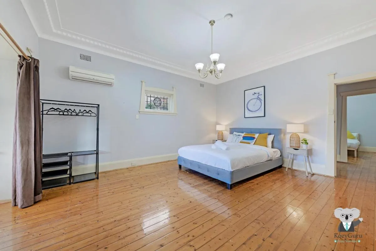 Image 5 of KOZYGURU Campsie Oldie-but-goodie look 4 Bed House NCA011