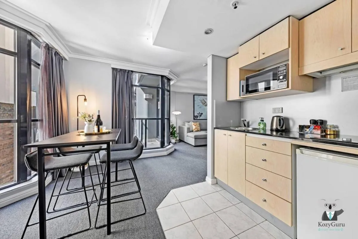 Image 3 of KOZYGURU HAYMARKET MODERN 1 APT Best Location NHA653- 701