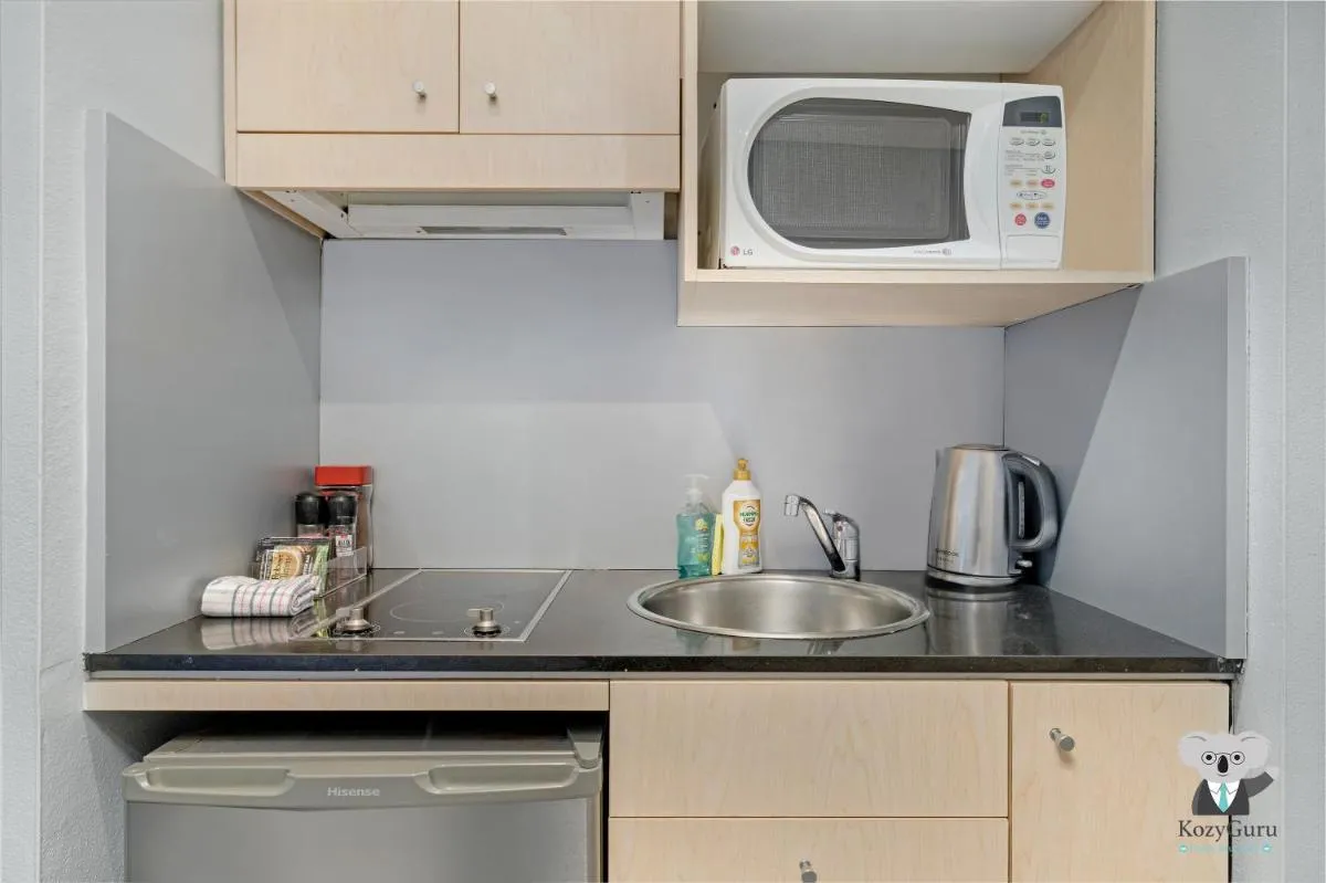 Image 3 of KOZYGURU SYDNEY CBD STUDIO WALK TO Chinatown NHA653- 815