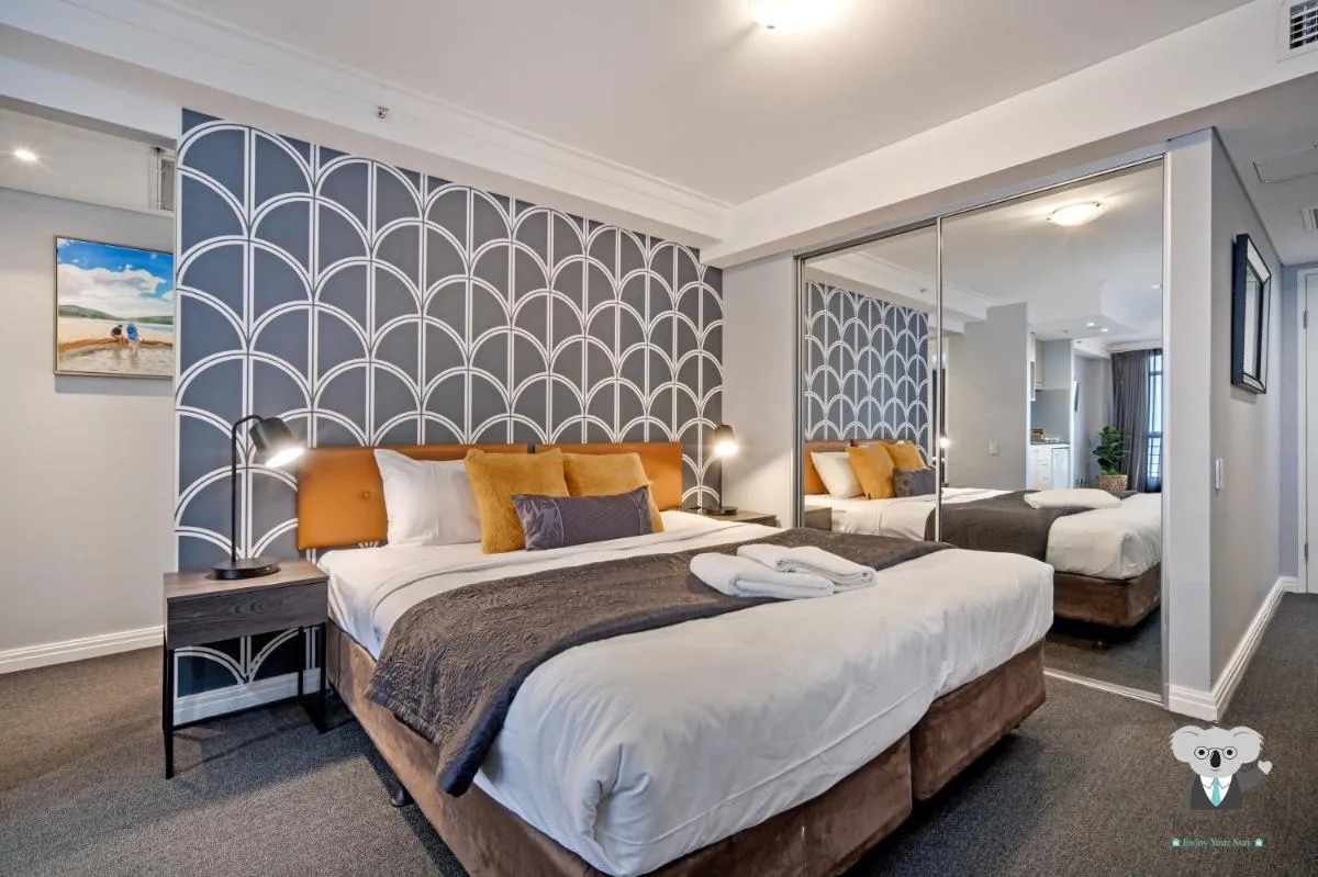 Image 5 of KOZYGURU Sydney CBD 1 bedroom with 2 BED APT NHA653- 502